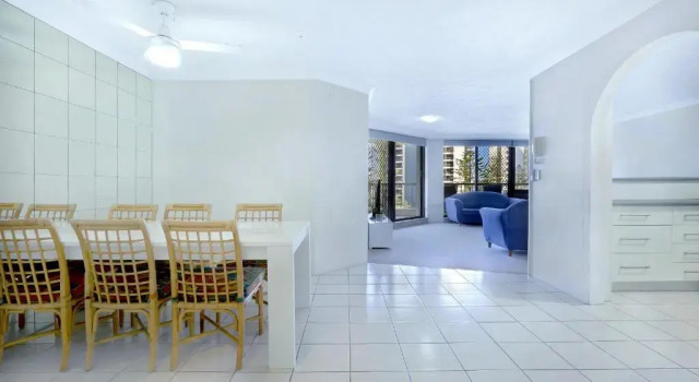 Апартаменты Economy Genesis Apartments by Gold Coast Premium