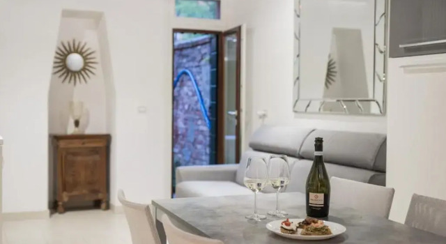 Апартаменты Цокольный этаж Venetian Mood private apartment