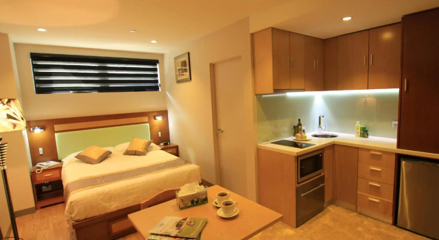 Студия Melrose Apartments