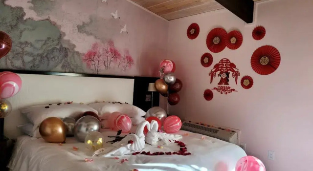 Номер Standard с балконом WangShi China Palace B&B