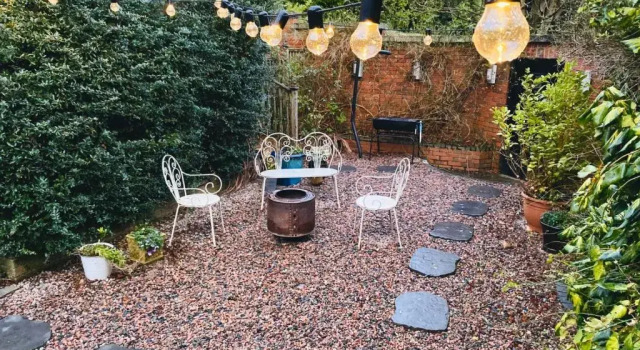 Студия Deluxe Isolated Self'contained Studio in leafy Belfast