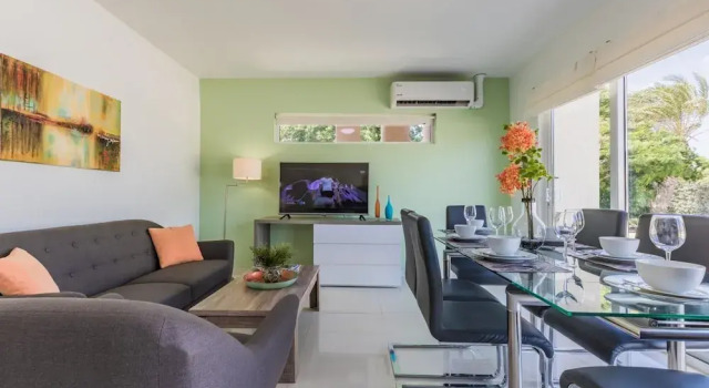 Koyari Modern Condos 2, Varaa Hotelli Noord Aruba