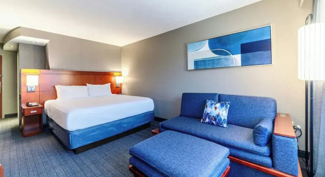 Двухместный номер Standard с балконом Courtyard by Marriott Biloxi North/D'Iberville