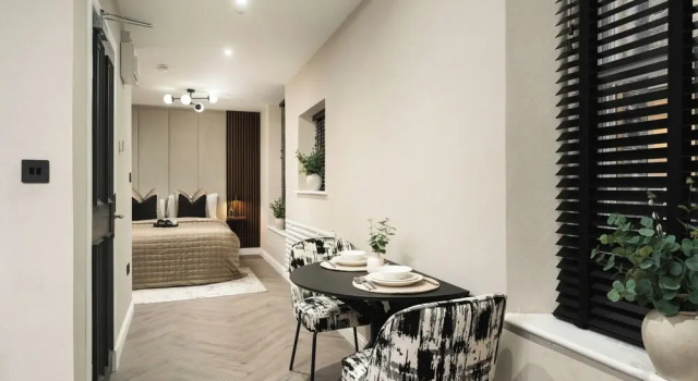 Полулюкс Sovo - South Lane Apartments - City Centre