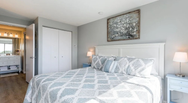 Lake View Golf Course Condo 5056, Prenota Hotel Acme Michigan