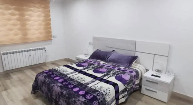 RECOMENDADO: Wifi+ 12 min ayto + 4 habs dobles + PARKING, Забронировать Отель Отели Овьедо с парковкой, рядом с Театр Кампоамор, Парковка