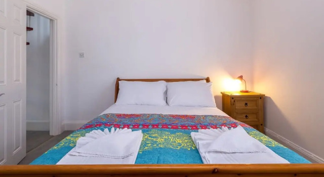 Host Stay Over Arches