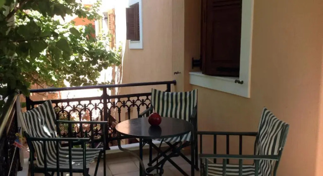 Апартаменты Fenareti Apartments
