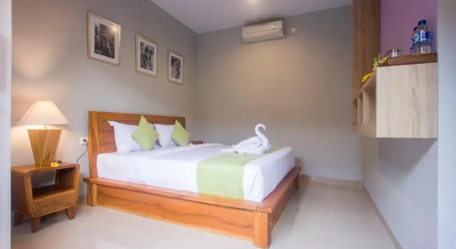 Nang Ade House