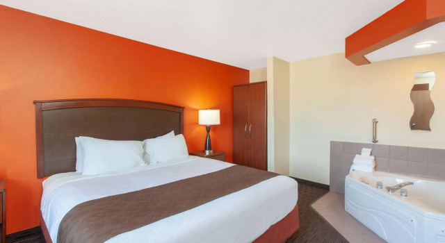AmericInn by Wyndham St. Cloud MN I-94