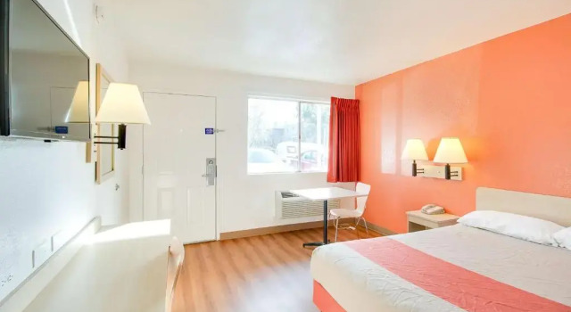 Двухместный номер Standard Motel 6-Phoenix, AZ - East