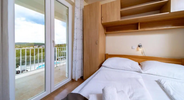 Apartments Stare Brajde, Prenota Appartamento Hotel a Isole Quarnerine con parcheggio, Parcheggio