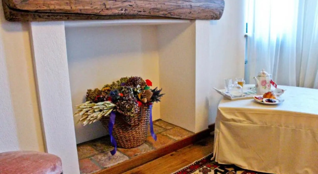 Agriturismo Rivella, Book Hotel Barbaresco Langhe