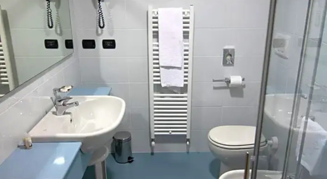 Четырёхместный номер Standard Master Hotel