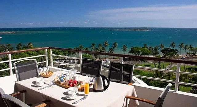 Номер Deluxe Hilton Noumea La Promenade Residences
