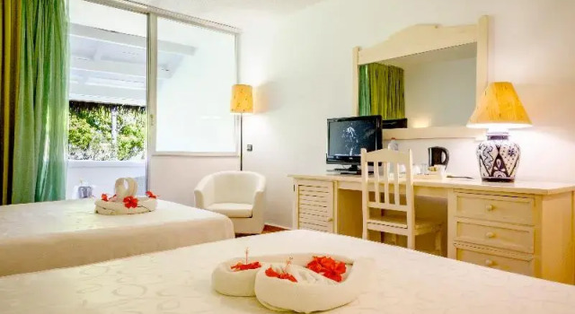 Трёхместный номер Classic с видом на сад Andilana Beach Resort