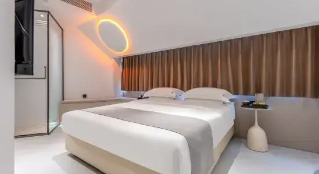 Капсула King13 Nest Hotel
