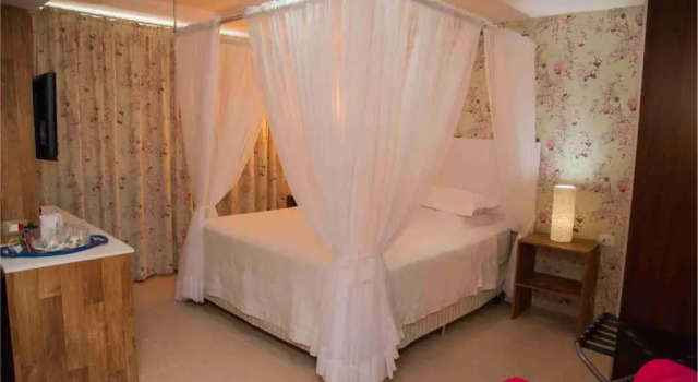 Двухместный люкс CHA Royal Plaza Hotel