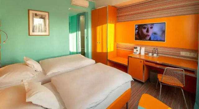 Двухместный номер Superior Hotel Continental