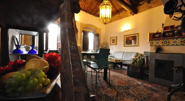 Casa Mundula, Забронировать Отель Кальяри Южная Сардиния, рядом с Национальный археологический музей