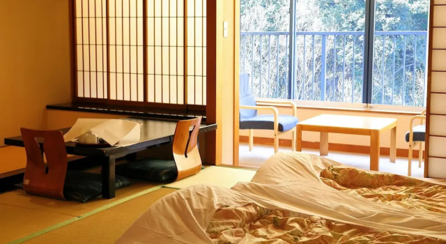 Номер Japanese-Style с видом на реку Hakone Pax Yoshino