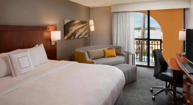 Номер Standard Courtyard by Marriott Boynton Beach