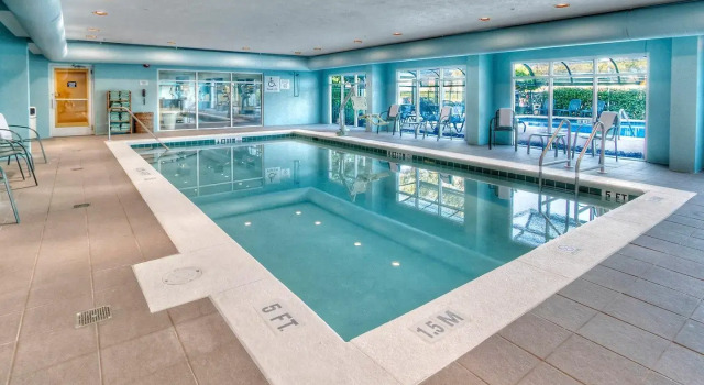 Кровать в общем номере Fairfield Inn & Suites by Marriott Destin