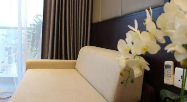 Люкс с балконом Harmony Phnom Penh Hotel