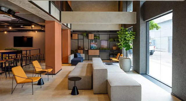 Ibis Budget Balneario Camboriu, Забронировать Отель СПА-отели Камбориу, рядом с Пляж Прайя-дус-Аморес, SPA-услуги