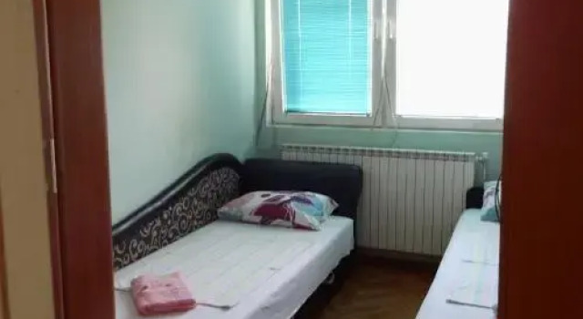 Fis Centar Apartment, Rezerwuj Apartament Hotele w Skopje z parkingiem, Parking