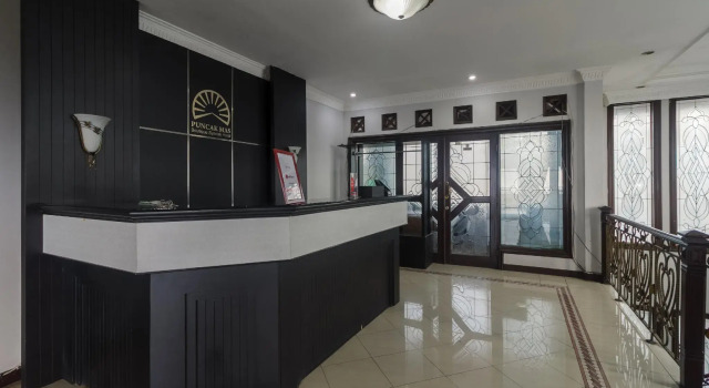 RedDoorz Syariah @ Cipanas, Book Hotel Cipanas West Java