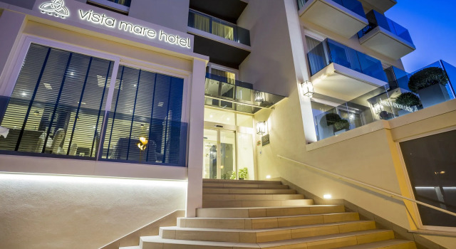 Hotel Vista Mare & Spa - Aperto tutto lanno, Забронировать Отель Отели Чезенатико 4 звезды, 4*