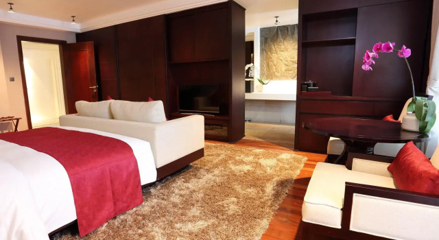 Двухместный номер Grand Arunreas Hotel