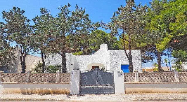 Villa Marechiaro 50 m From the sea 3 Bedrooms 2 Bathrooms