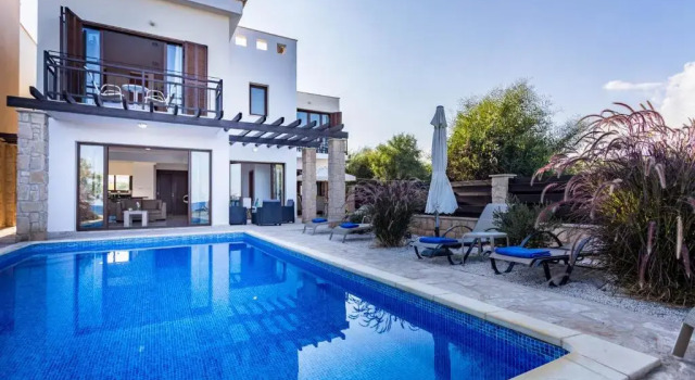 Villa Greko Mare Front Line