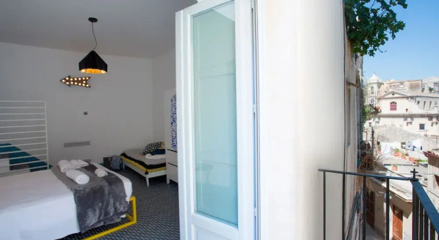 Трёхместный семейный номер Standard Intervallo Boutique Hotel