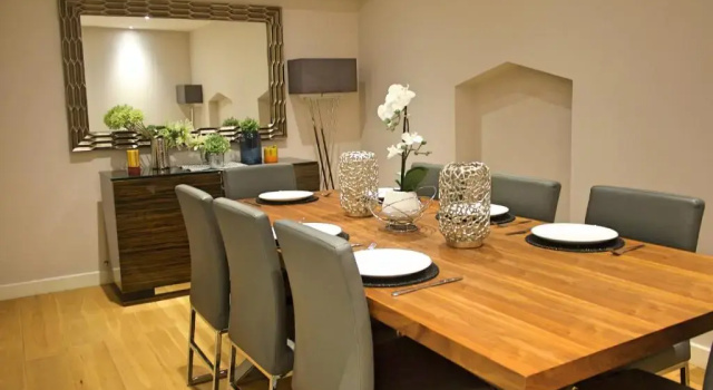 Апартаменты The Norfolk Townhouse - Large & Stunning 5BDR Mews Home on Private Street
