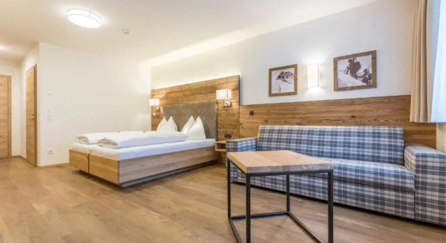 Номер Standard OFENTÜRL alpine living