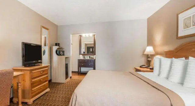 Двухместный номер Standard Quality Inn US65 & E Battlefield Rd Springfield