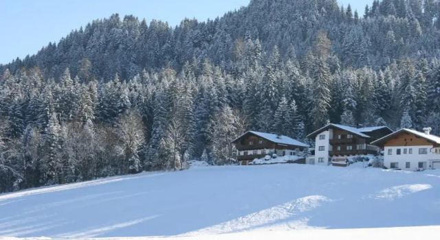 Haus Thaler, Rezerwuj Hotel Hotele w Reith z parkingiem, Parking