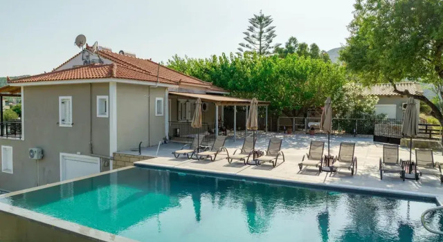 Апартаменты Iphigenia Apartments at Katelios