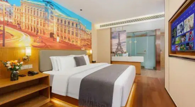 Shihezi Kyushu Jincheng Hotel, Rezerwuj Hotel Hotele 3-gwiazdkowe w Xinjiang, 3*