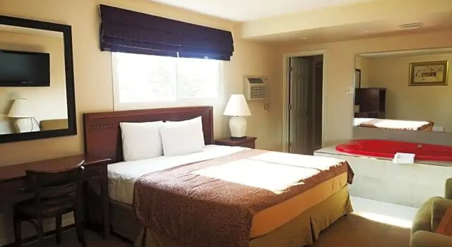 Двухместный номер Standard Canadas Best Value Inn-Niagara Falls