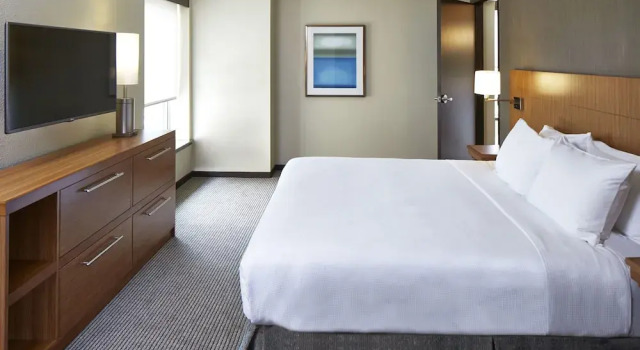Accessible Double Suite Hyatt Place Lansing - East