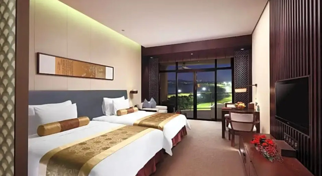 Двухместный номер Deluxe Shenzhen Castle Golf Resort
