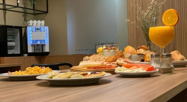 Апартаменты Spot Apartments Trindade