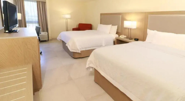 Четырёхместный номер Standard Hampton Inn Monterrey-Airport
