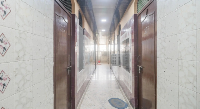 SPOT ON 82653 Hotel Devbhoomi, Rezerwuj Hotel Hotele w Uttarakhand z basenem, Basen