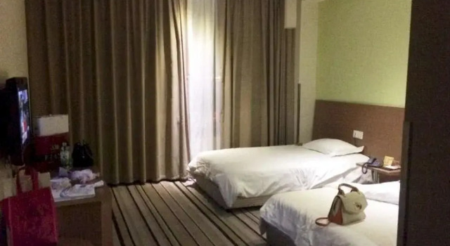 Motel 168, Varaa Motelli Pudong Shanghai