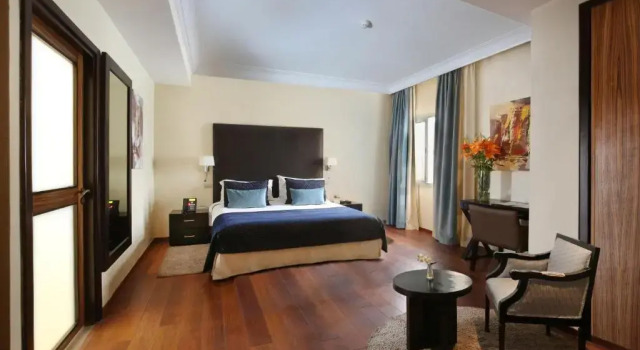 Полулюкс Park Suites Hotel Luxury Boutique Hotel